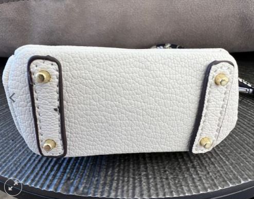 Hermes Mini birkin bag charms | Airpod case