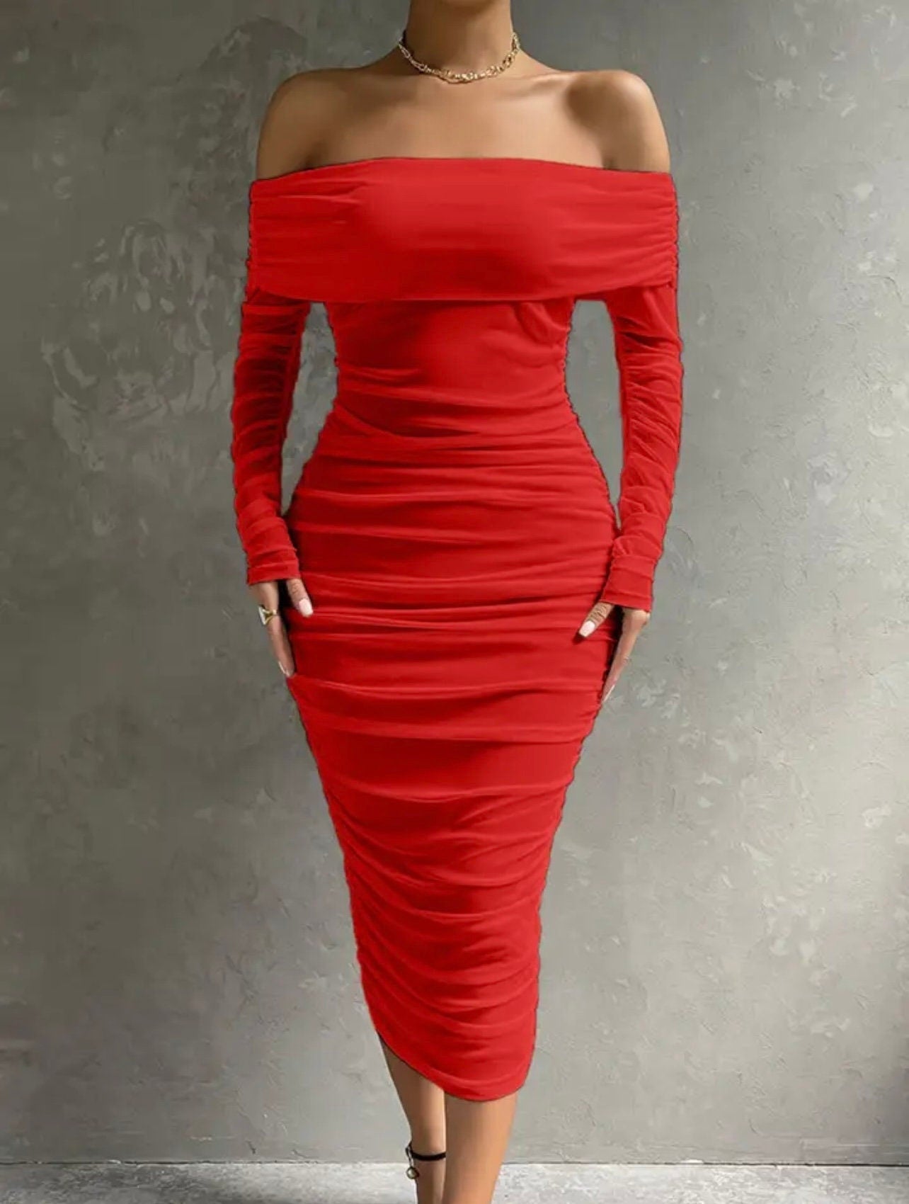 Off Shoulder Ruched Bodycon Dress