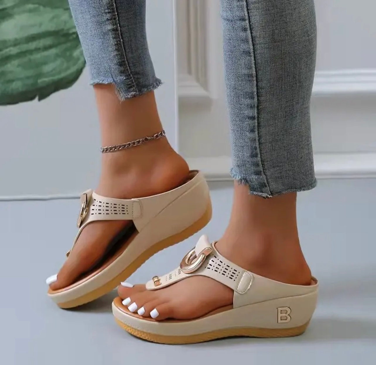 Shock Absorption Posture Correcting Sandals