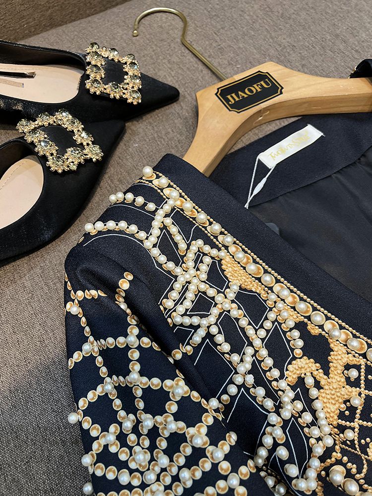 Retro Pearl Beaded Blazer
