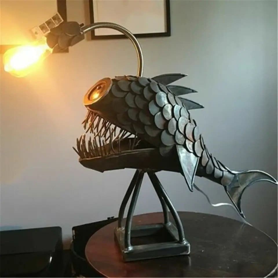 Retro Fish Metal Table Lamp