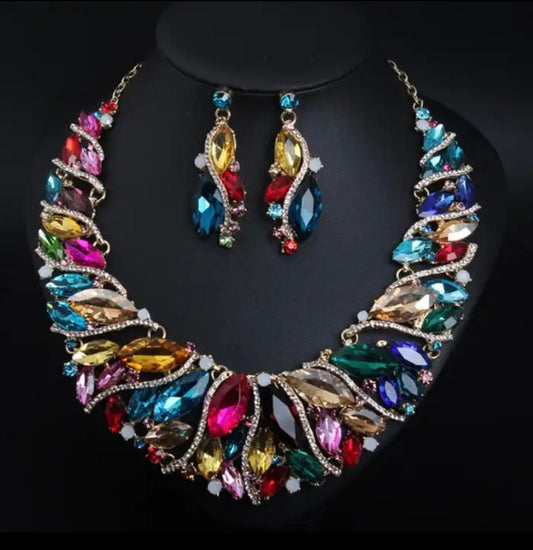 Luxury Retro Vintage Statement Necklace Earring Set