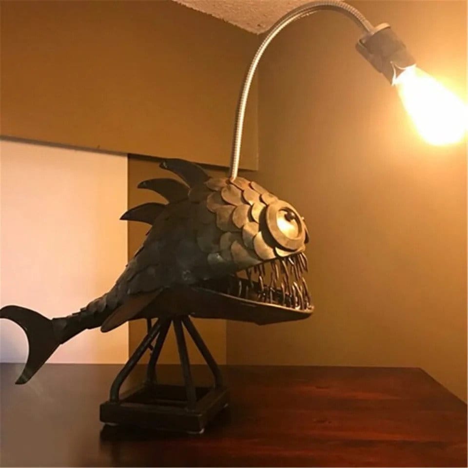 Retro Fish Metal Table Lamp